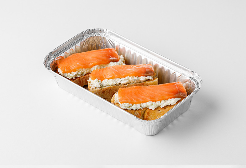 bruschette-cu-somon.jpg